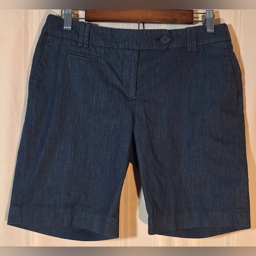 LOFT Dark Gray Bermudas
